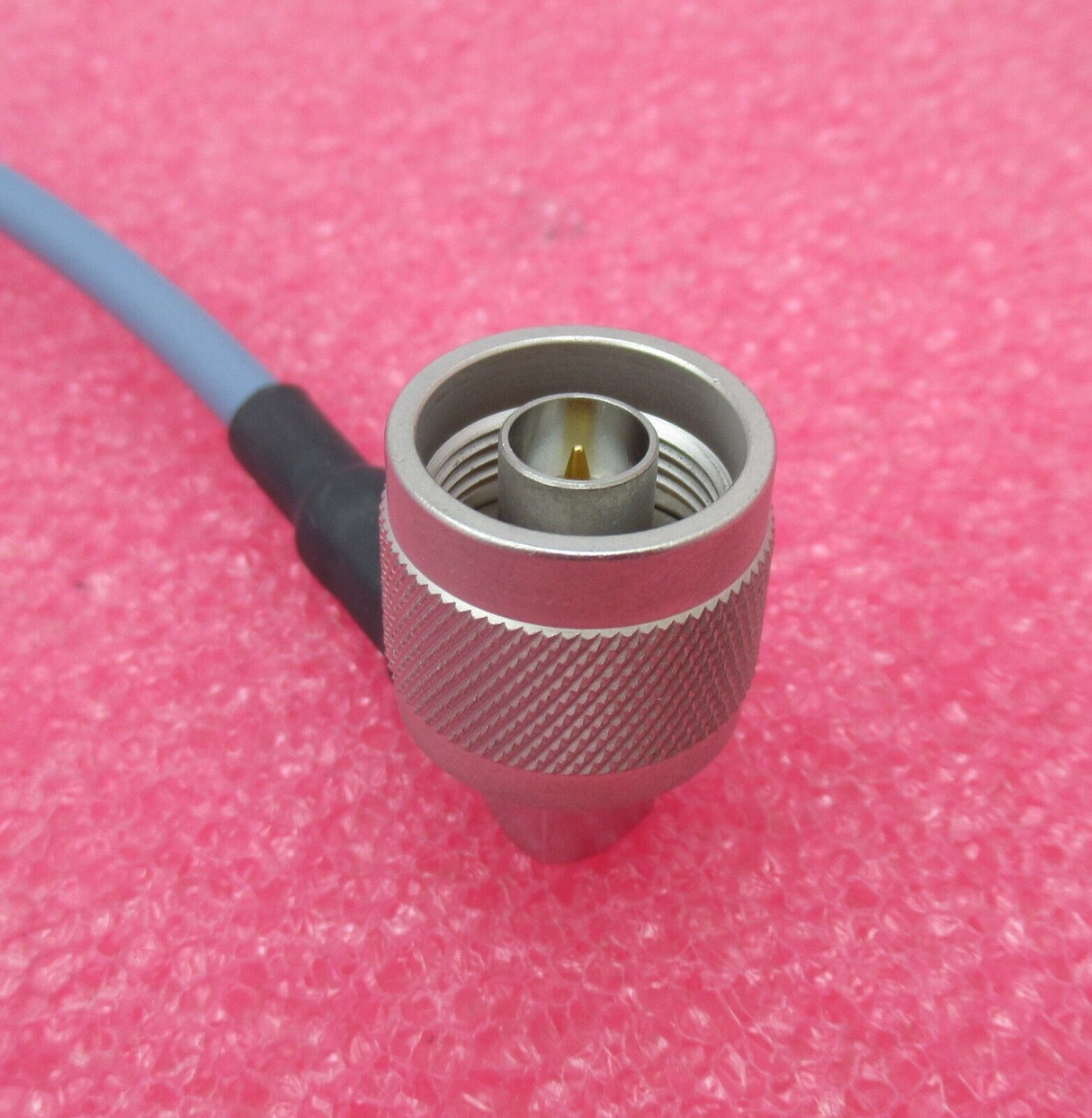 Huber Suhner 30-09527-10/A N Male Right Angle to N Male Right Angle 150CM Cable