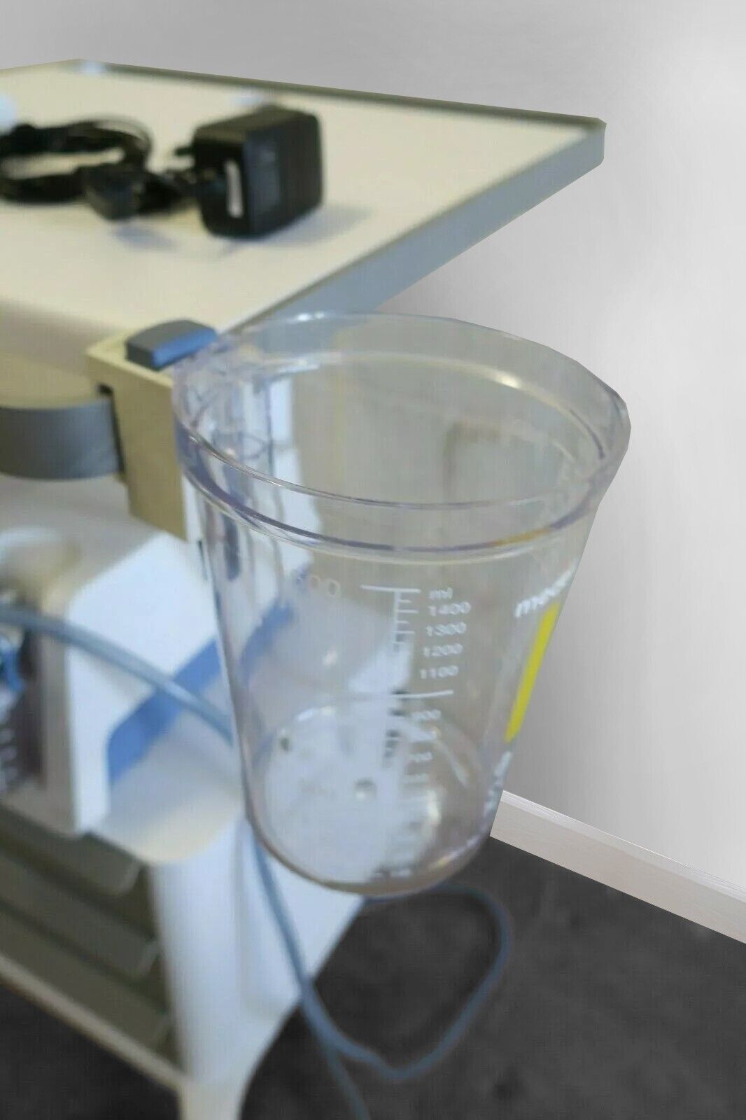 Merz Ulthera Cellfina Cellulite Reduction Treatment Cosmetic Surgical Machine