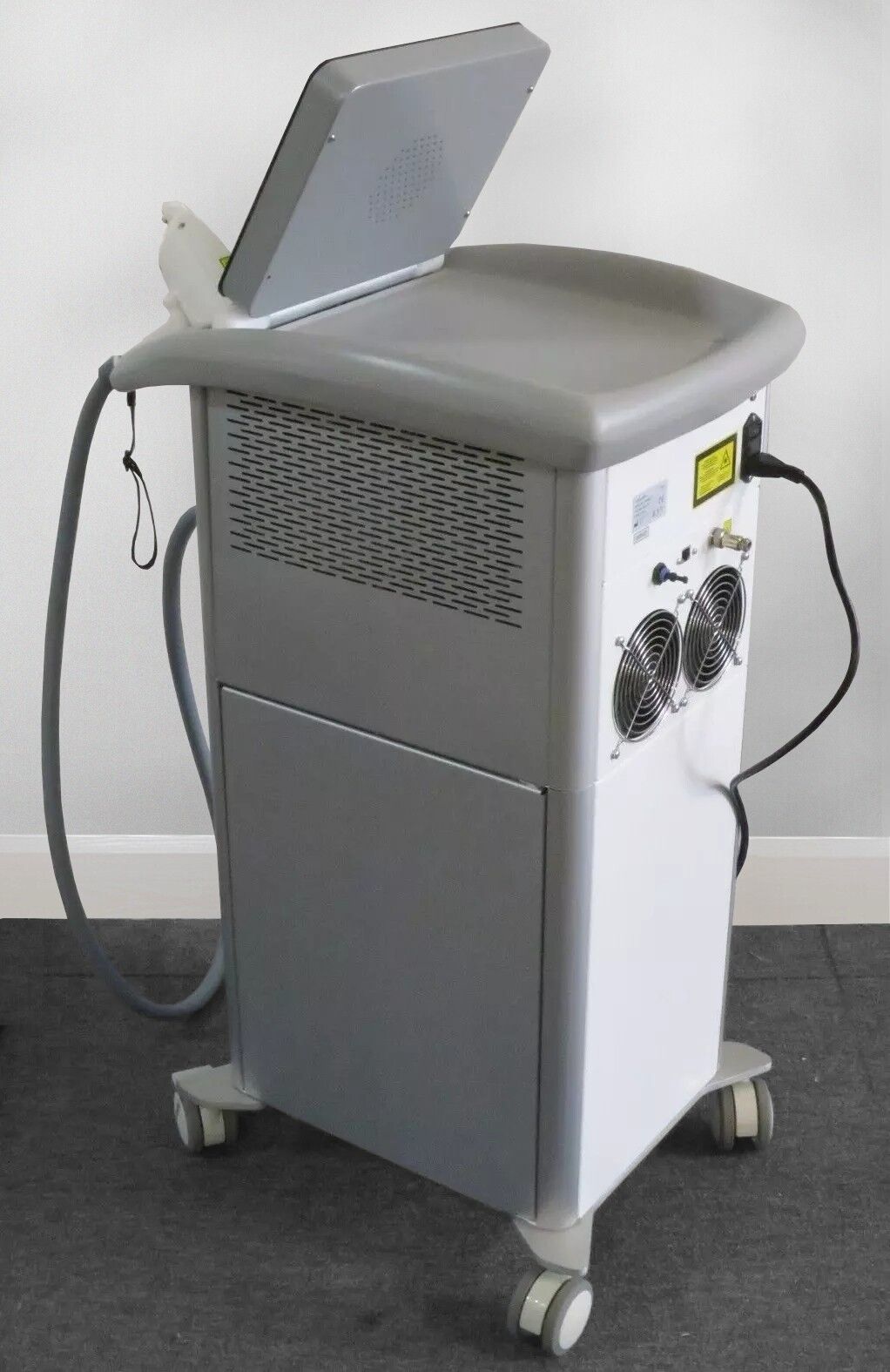 Lynton Asirox Initia Diode Laser 810nm 10mm HR Body Facial Hair Removal Machine