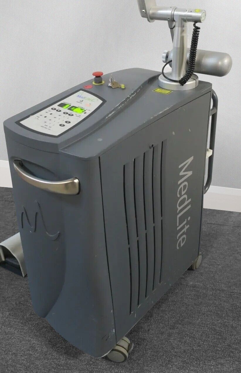 Hoya ConBio Medlite C6 Q-Switched Nd:YAG Tattoo Removal HR SR Acne Skin Laser