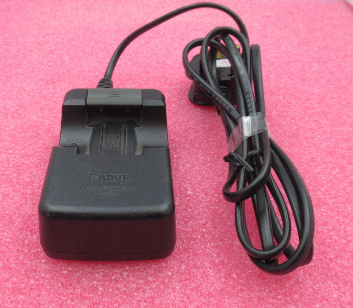 Canon Battery Charger for Digital Camera Ixus 110-240v 4.2v/8.4v 600mAh - CB2LE