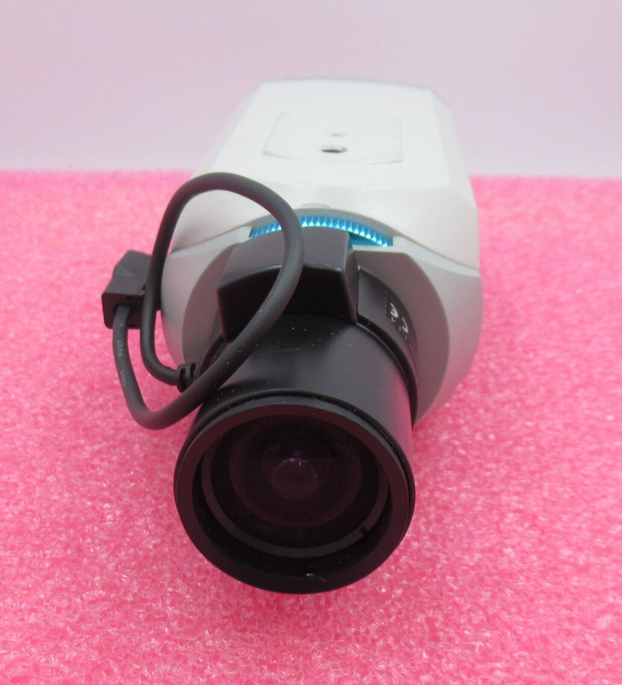 Xeno CCTV XCS3112LC 1/3" Colour Hi-Resolution Camera