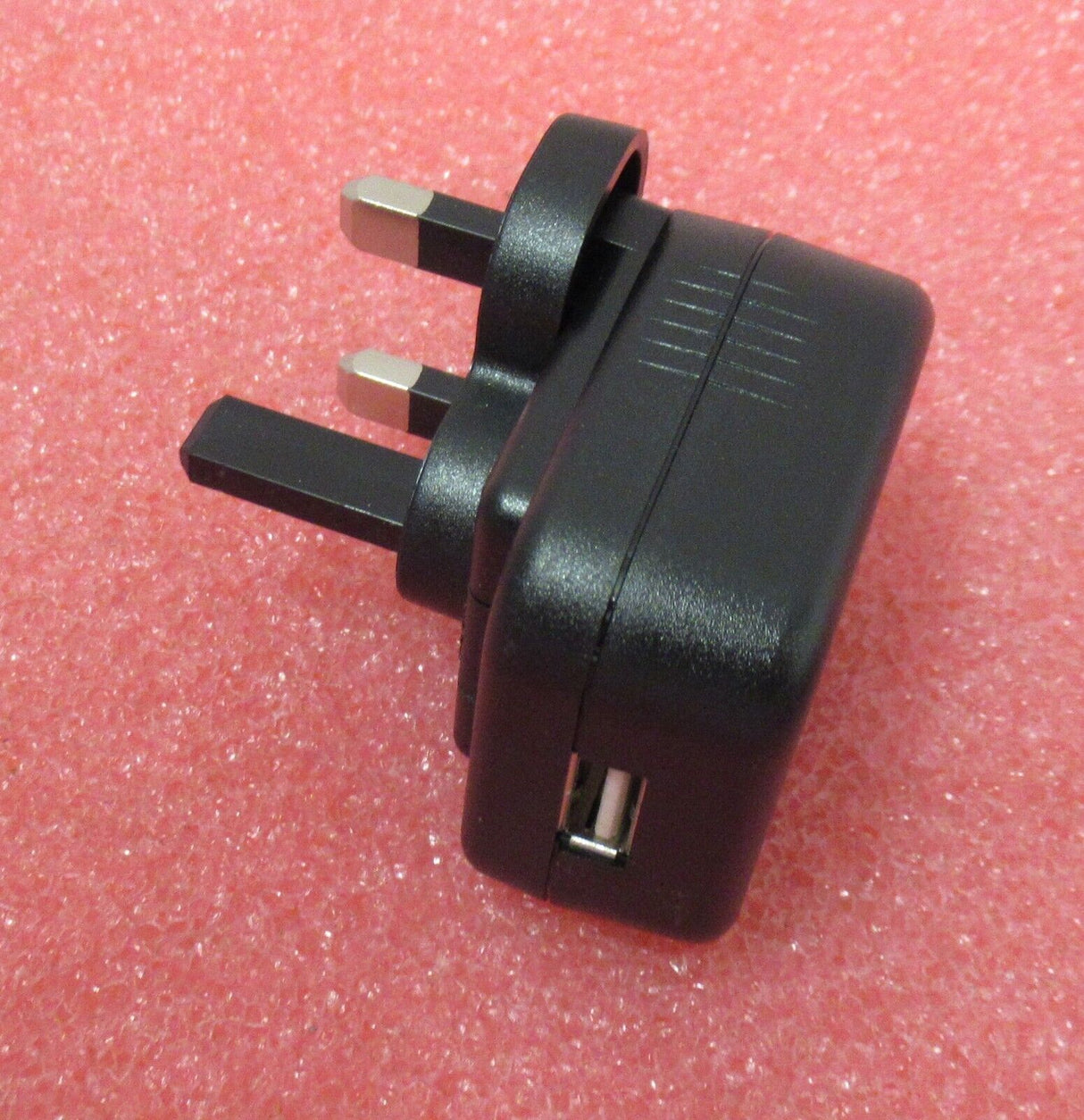 Lot de 4 chargeurs USB Motorola 86-124306-01 IU8-2050120-WP avec prise 5 V 1,2 A 6 W