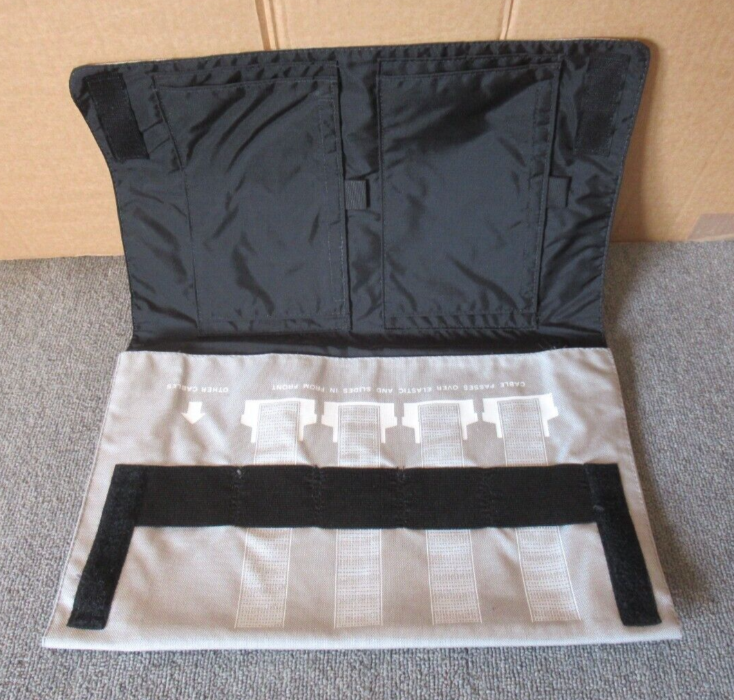 HP Agilent Keysight 01660-84501 Accessory Pouch for 166X Series Logic Analyzer