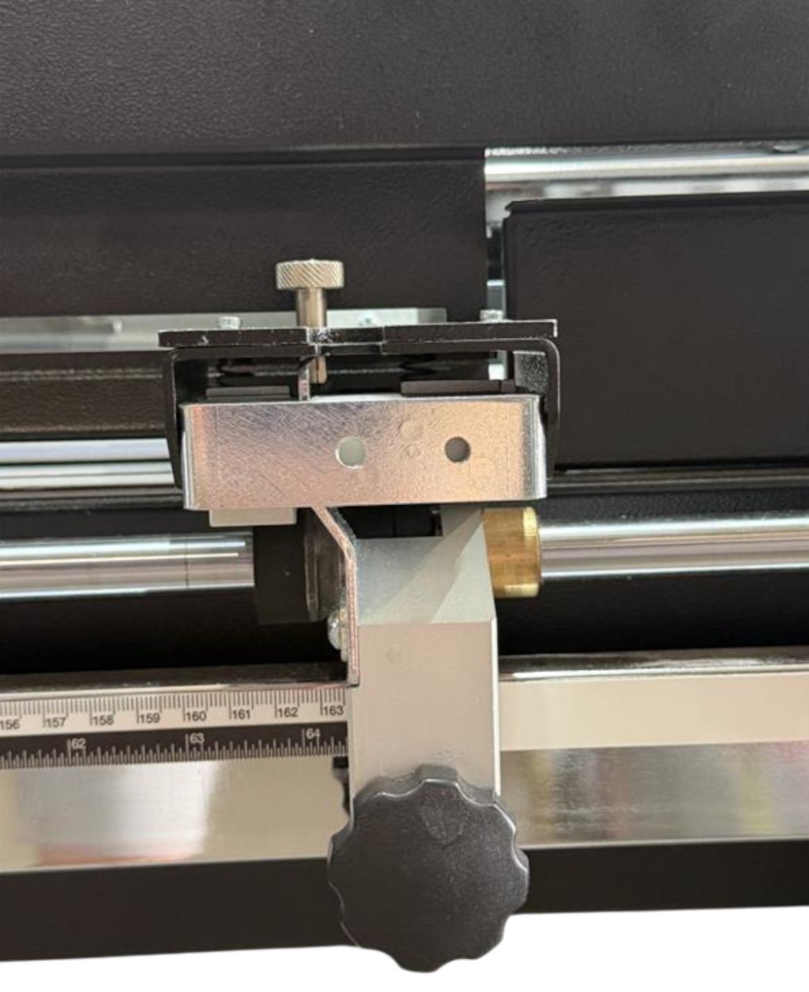 Neolt Factory XY Matic Trim 165 Automatic 4 Side XY 1650mm Wide Format Cutter14