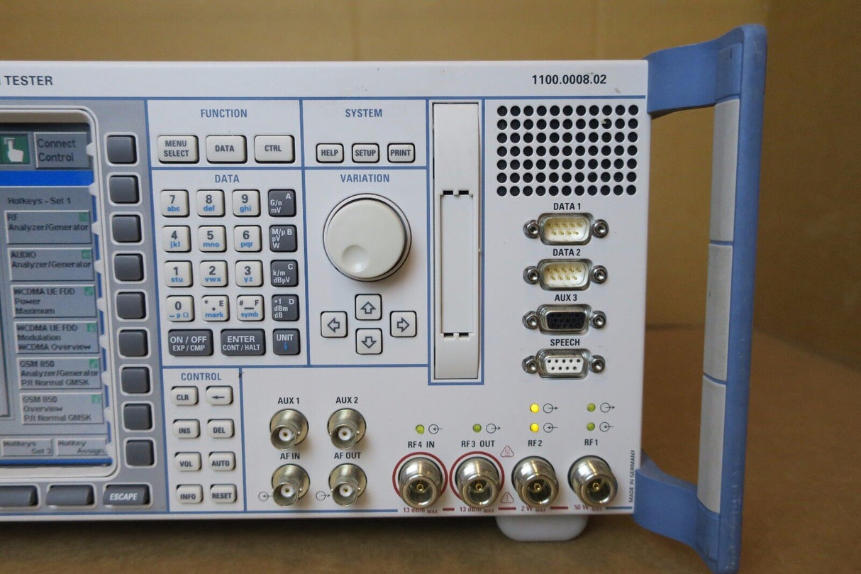Rohde & Schwarz CMU 200 Universal Radio Communication Tester 1100.0008.02 R&S