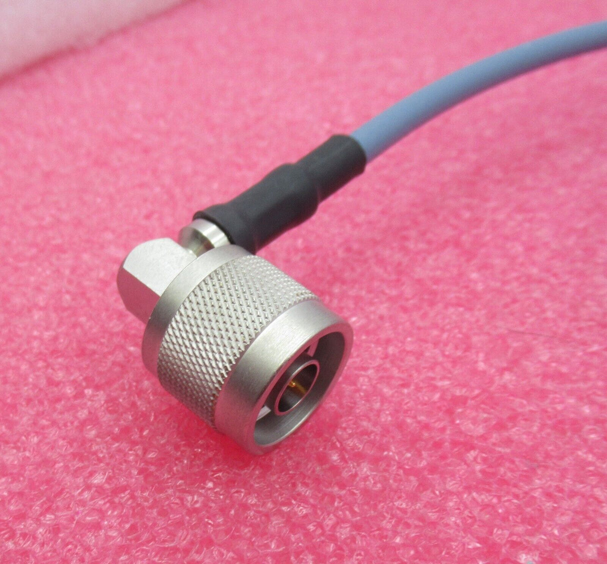 Huber Suhner 30-09528-10/A N Male Right Angle to N Male Right Angle 120CM Cable