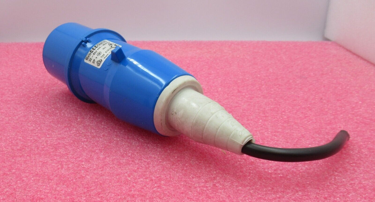 Bals CEE Norm 3 polig 240v Stecker Steckeroberteil IP44 Blau Typ 21013