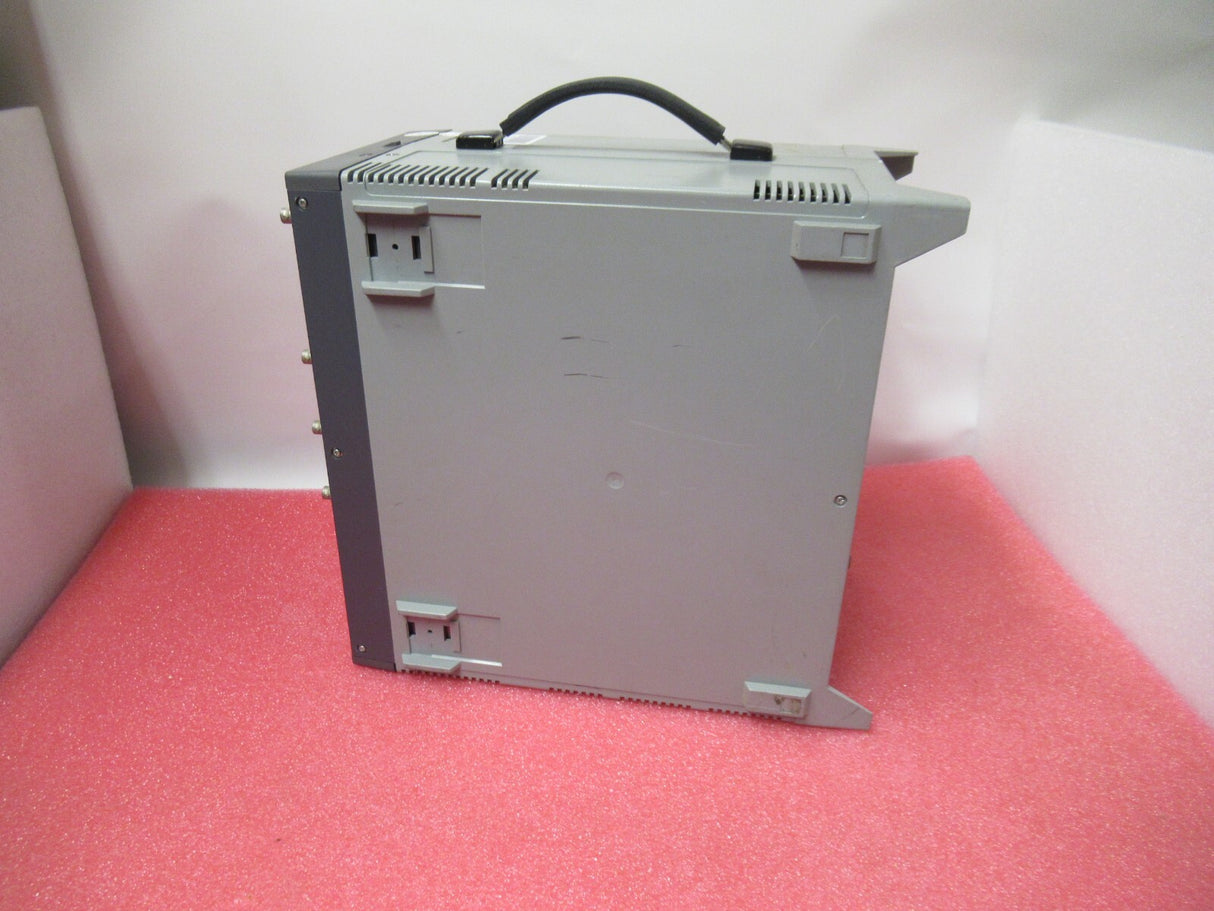 Lecroy 9361 Dual Stand Alone Digital Oscilloscope 300MHz 2.5GS/s12