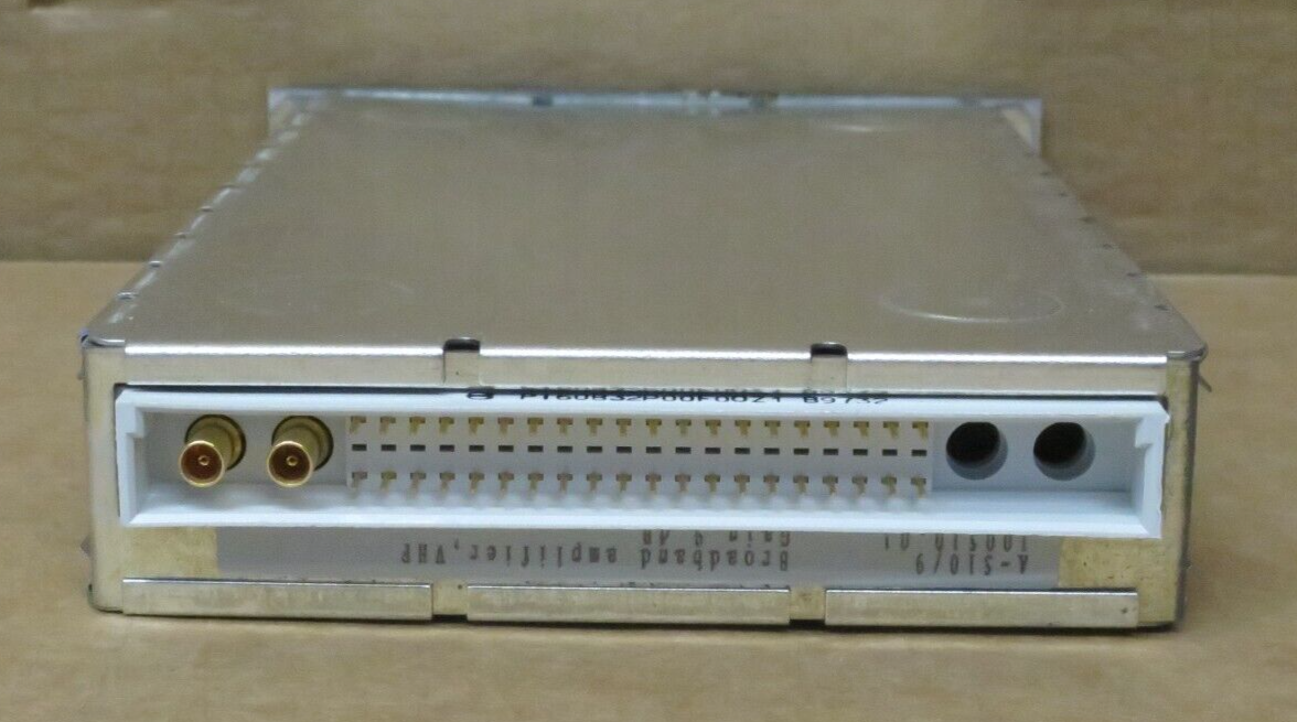 Aurora Communications Systems Chassis A110 / 3 & A510 WB 9dB Amplifier