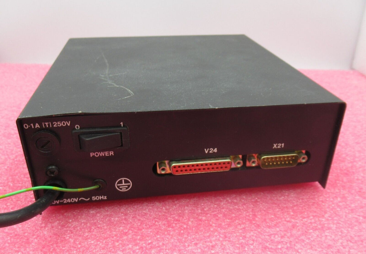 Dynatech Communications 1103 V24-X21 Interface Converter V.24 To X.21