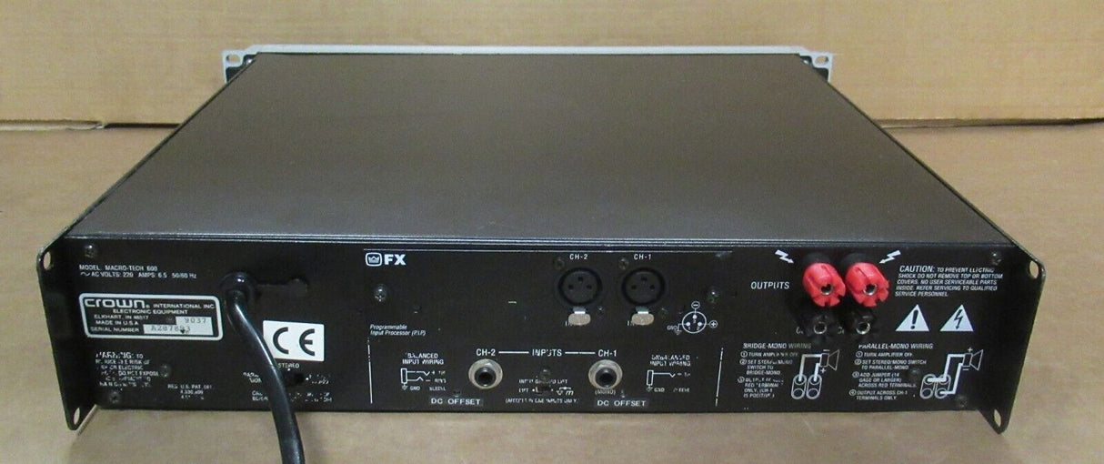 Analogue Associates Macro-Tech 600 avec processeur d'entrée programmable PIP-FX