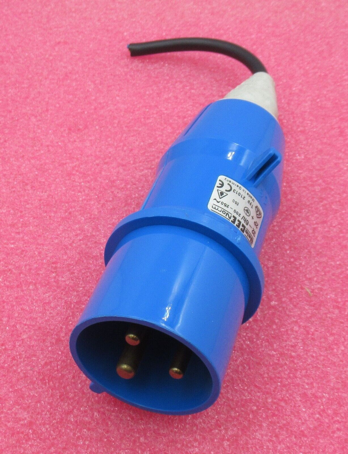 Bals CEE Norm 3 polig 240v Stecker Steckeroberteil IP44 Blau Typ 21013