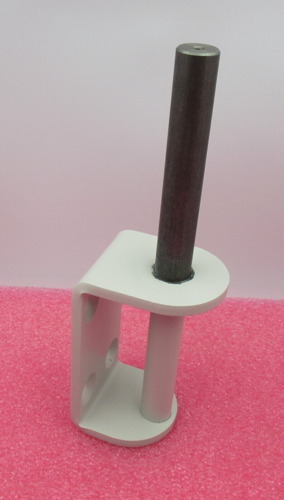 New Sealed Ergotron 60-378-180-02 Vertical Monitor Arm Mount - Grey