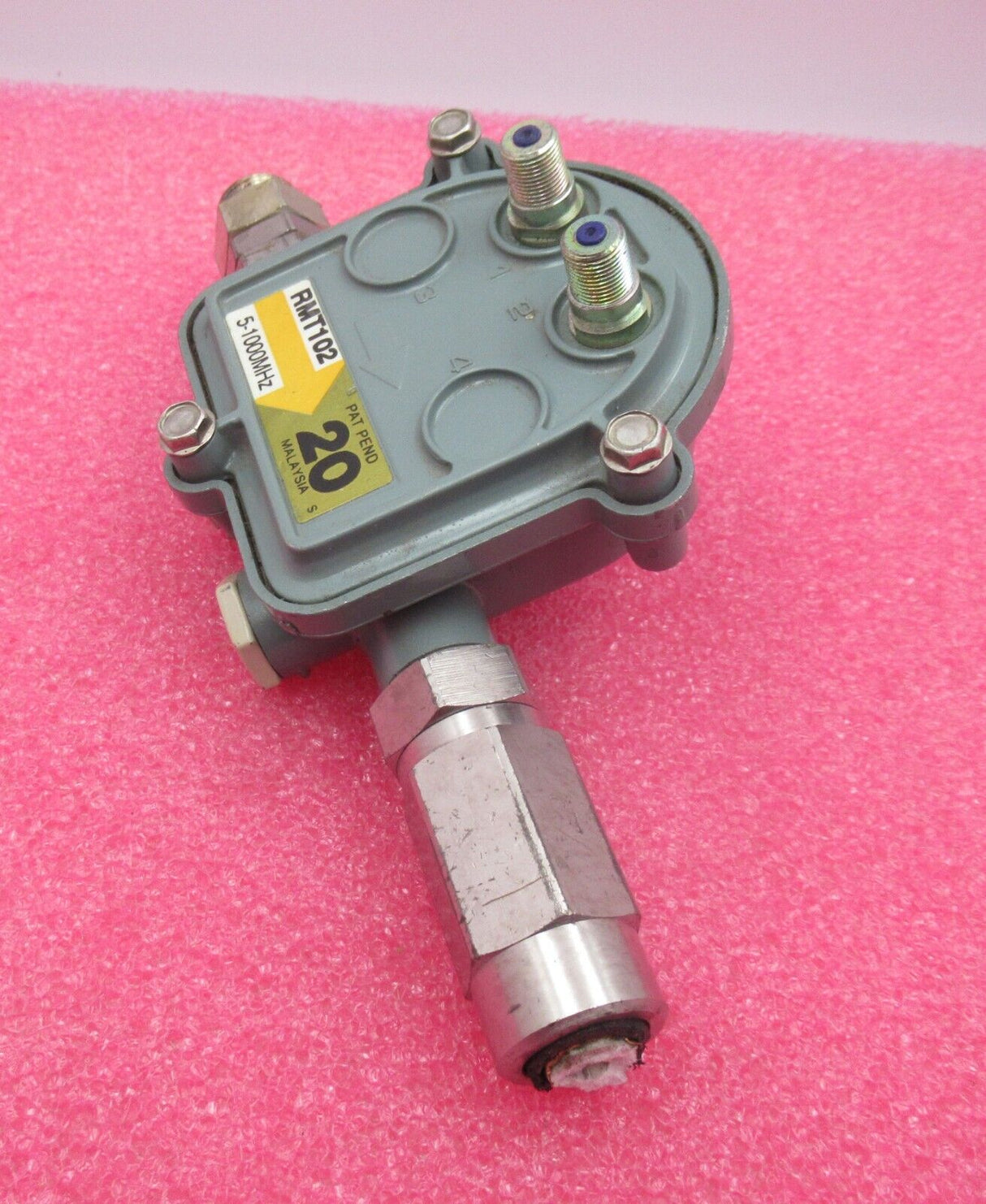 Regal Hardline RMT108 8-Port & RMT102 2-Port 5-1000 MHz Multi Cable Tap