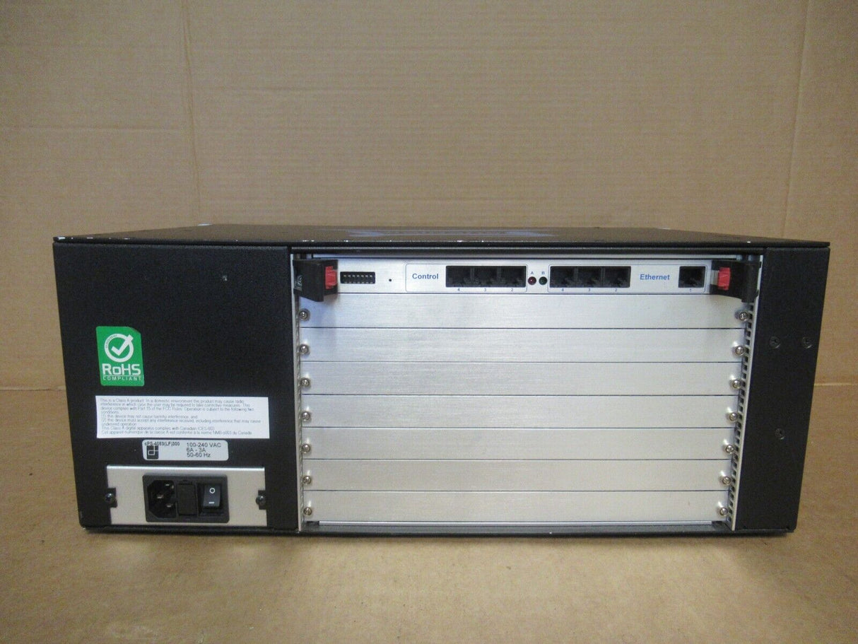 Solution de test d'analyseur de réseau PCI à 8 emplacements Shenick DiversifEye PMC CPB4712