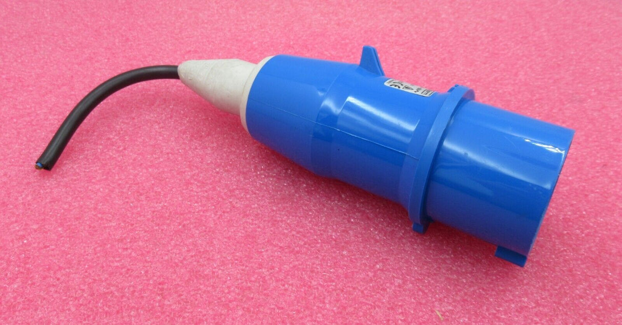 Bals CEE Norm 3 polig 240v Stecker Steckeroberteil IP44 Blau Typ 21013