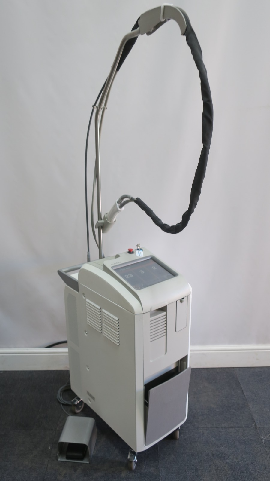 Cutera Excel HR Alexandrite 755 nm Nd:YAG 1064nm Laser Hair Removal Skin Machine2