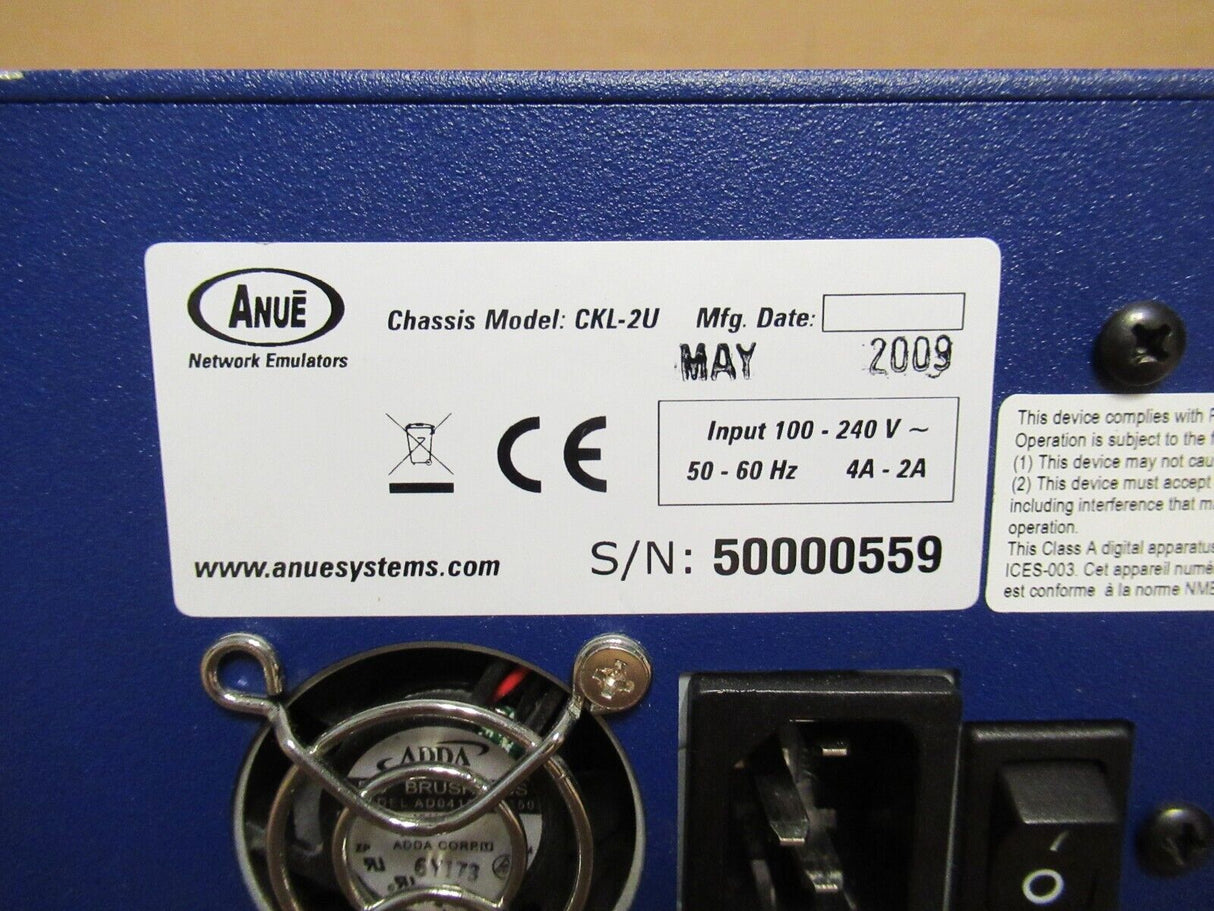 Châssis d'émulateur de réseau Ethernet Spirent CKL-2U avec 2 modules série M V2