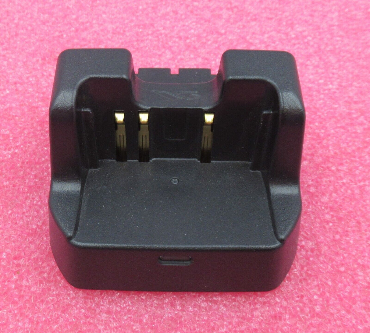 Vertex Standard CD-47 Ni-MH Desktop Charger Base Cradle No AC Power Adapter