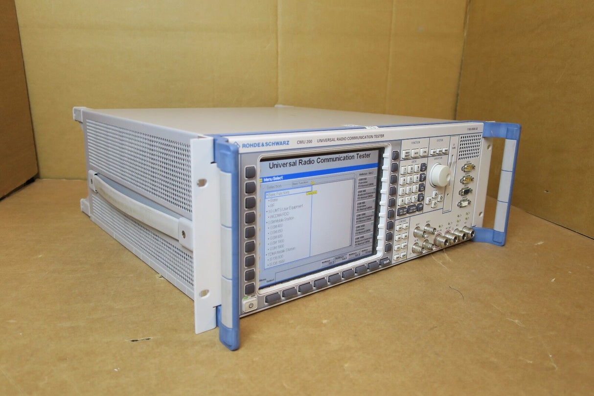 Rohde & Schwarz CMU 200 Universal Radio Communication Tester 1100.0008.02 R&S