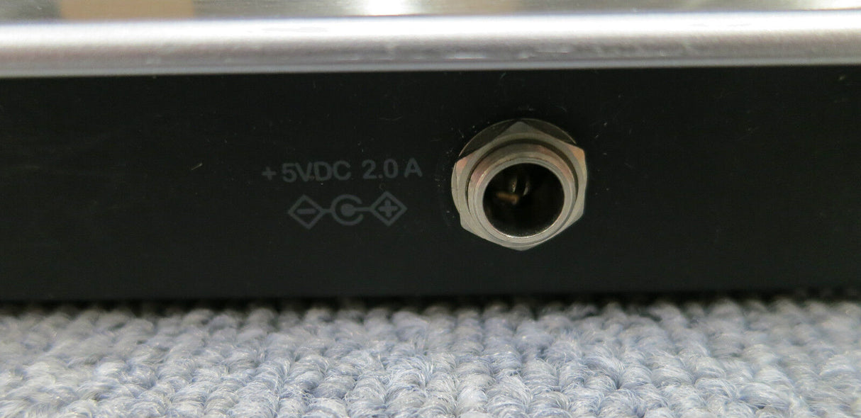 7 x Revolabs Solo Executive Wireless Microphones With Charger 03-EXECHGEU-STD-11