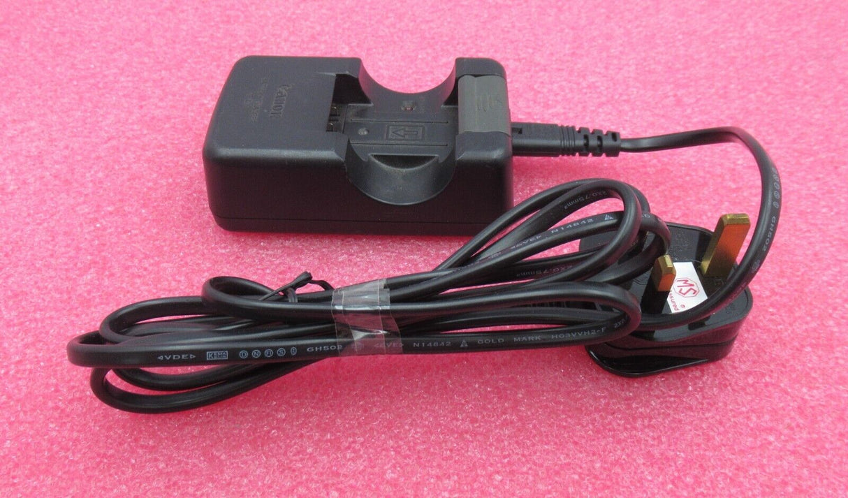 Canon Battery Charger for Digital Camera Ixus 110-240v 4.2v/8.4v 600mAh - CB2LE