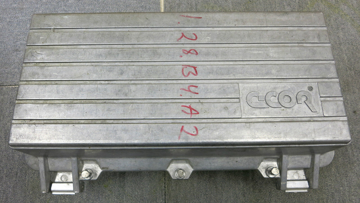 C-Cor Electronics T-500 Series 507E-030 22dB Trunk Quadrant Amplifier Node