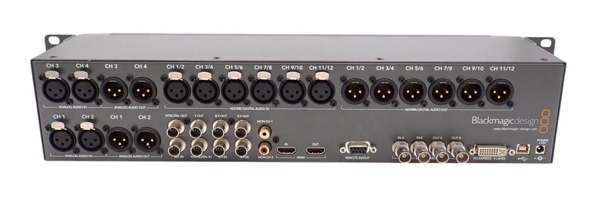 Blackmagic Design Multibridge Eclipse HD/SD Bi-Directional Converter 2U4