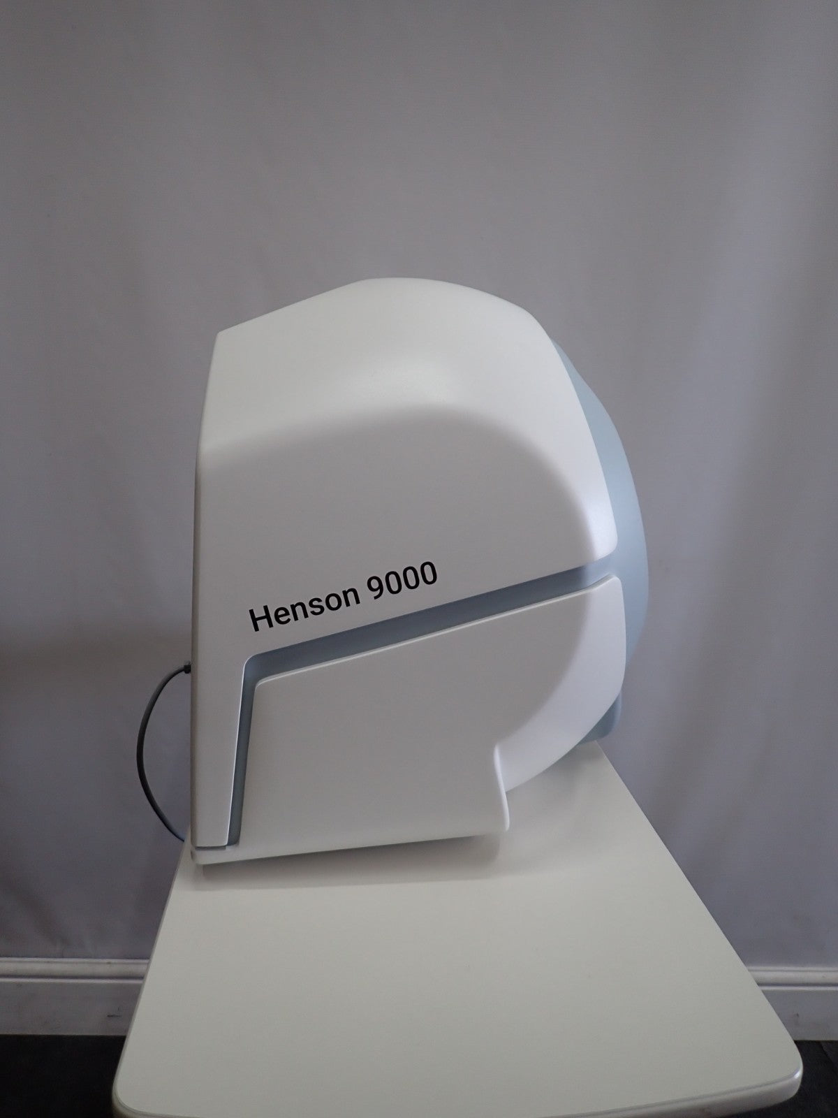 Henson 9000 Visual Field Analyser Perimeter Glaucoma Eye Machine & Table ATE 6003