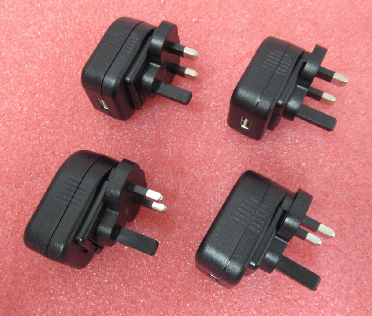 Lot de 4 chargeurs USB Motorola 86-124306-01 IU8-2050120-WP avec prise 5 V 1,2 A 6 W