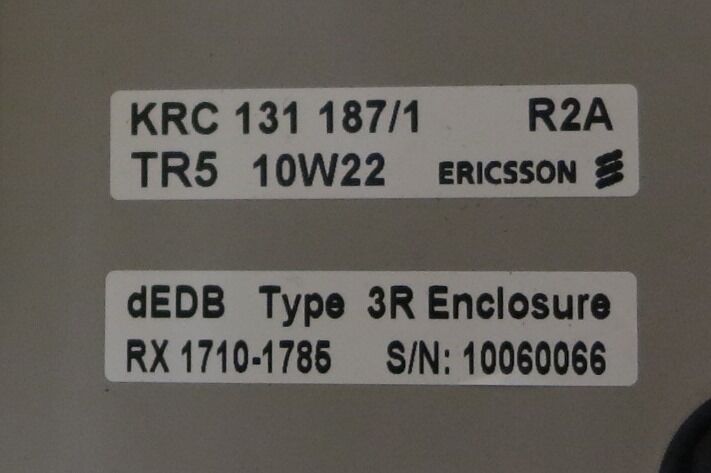NEW Ericsson KRC 131 187/1 R2A RX 1710-1785 Type 3R Enclosure Amplifier