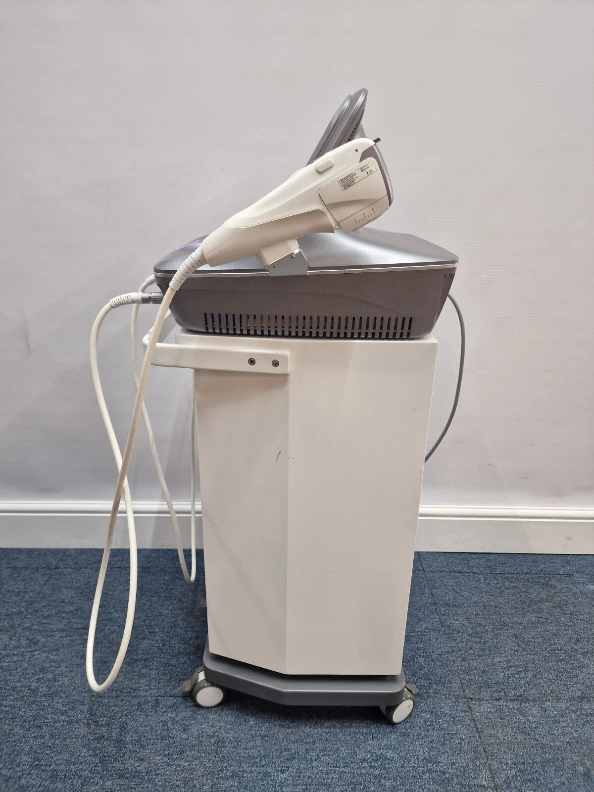 Lynton FOCUS DUAL RF Microneedling HIFU Non-surgical Skin Tighten Beauty Machine