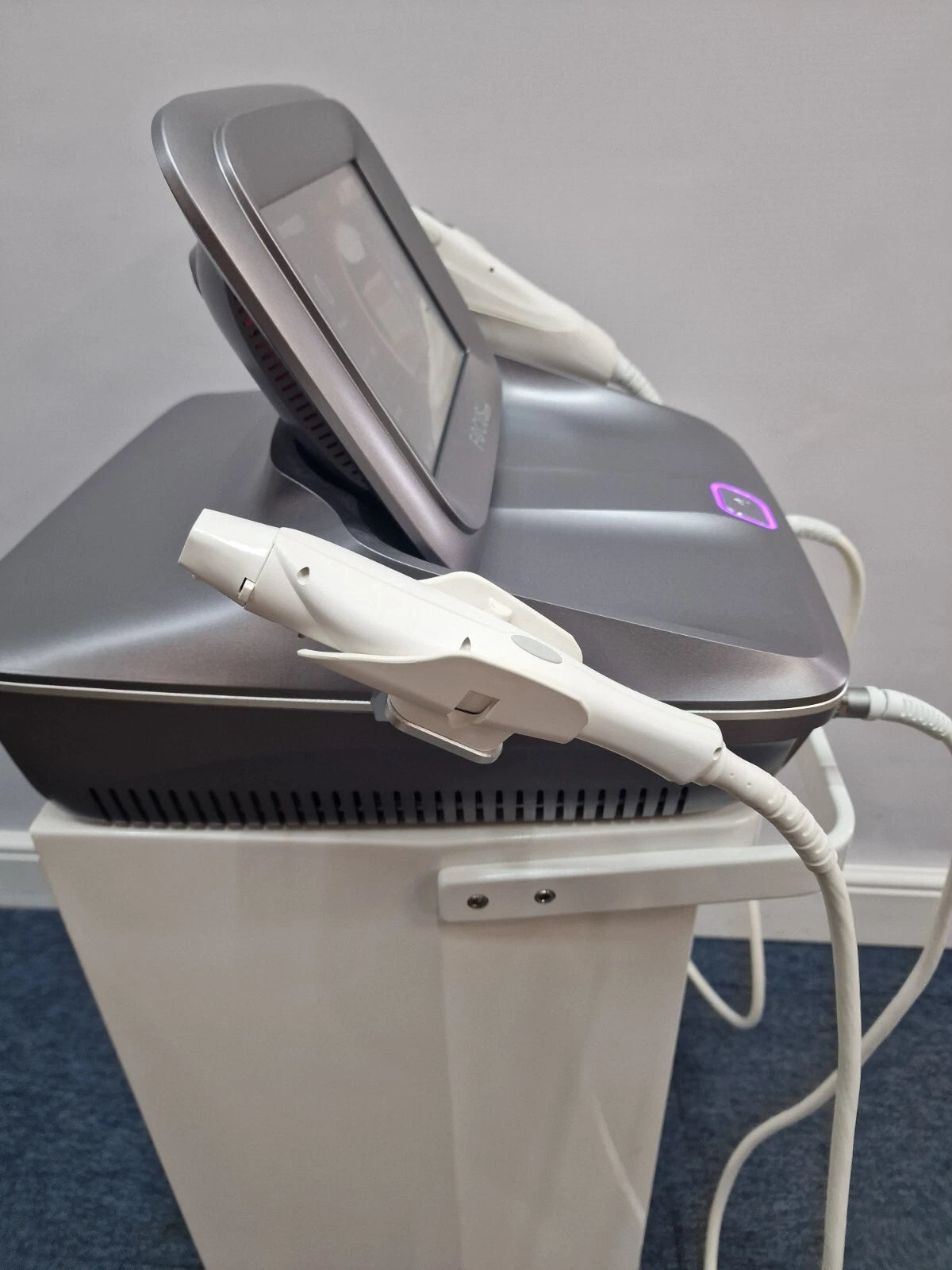 Lynton FOCUS DUAL RF Microneedling HIFU Non-surgical Skin Tighten Beauty Machine