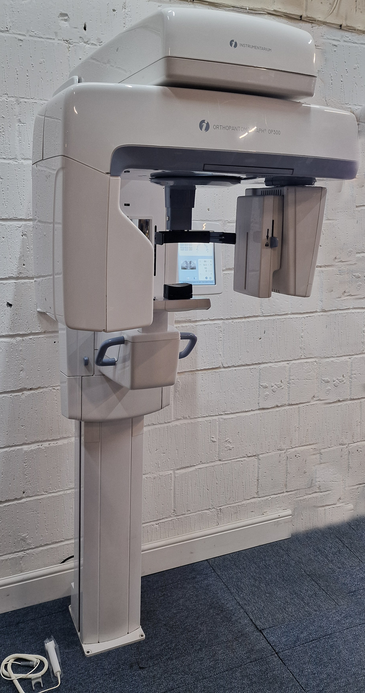 Instrumentarium Orthopantomograph OP300 Dental Panoramic X-Ray, Maxio Pan + CBCT