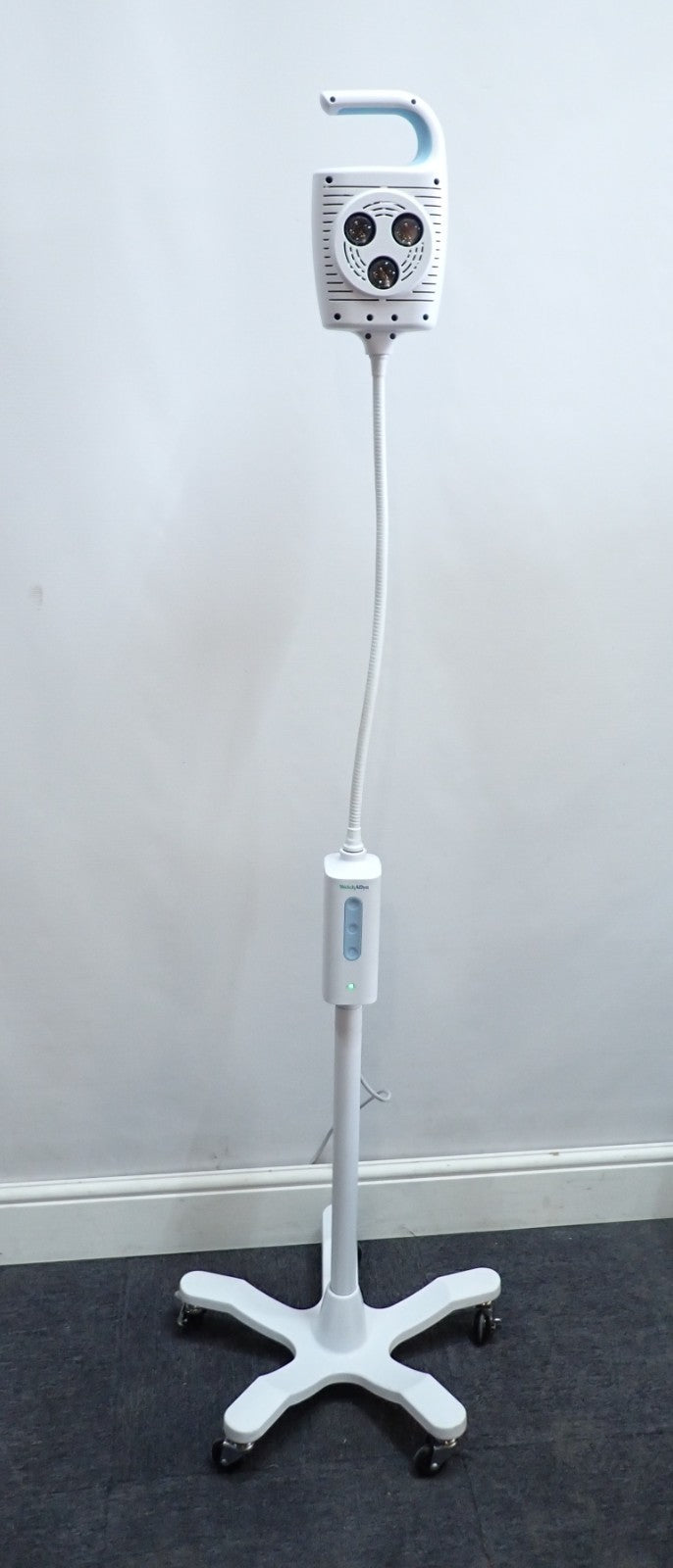WelchAllyn GS600 LED Minor Procedure Light with 48950 Mobile Stand0