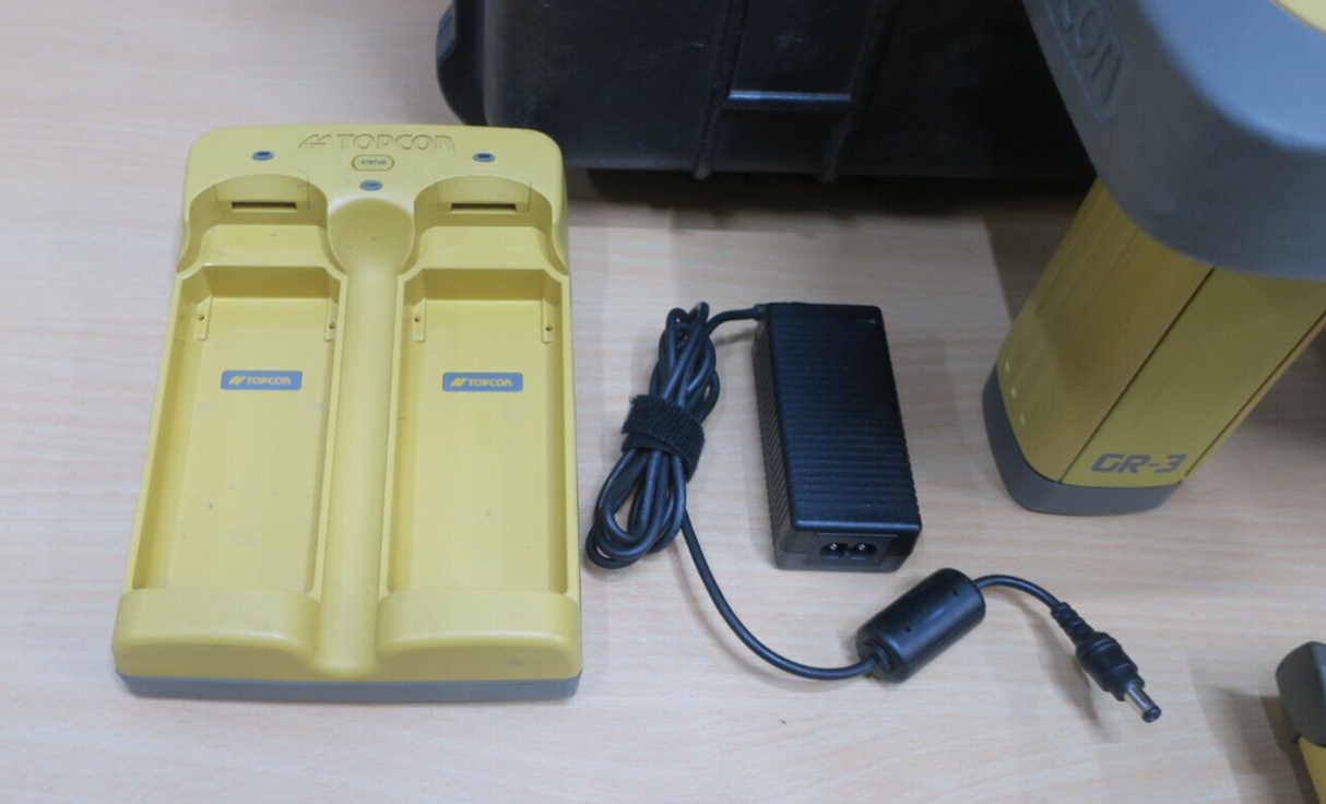 Récepteur GPS UHF GNSS numérique Topcon GR-3 Contrôleur de terrain FC-200 Base et Rover