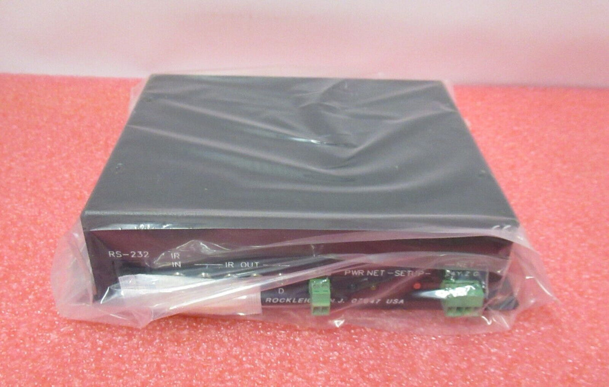 5839641