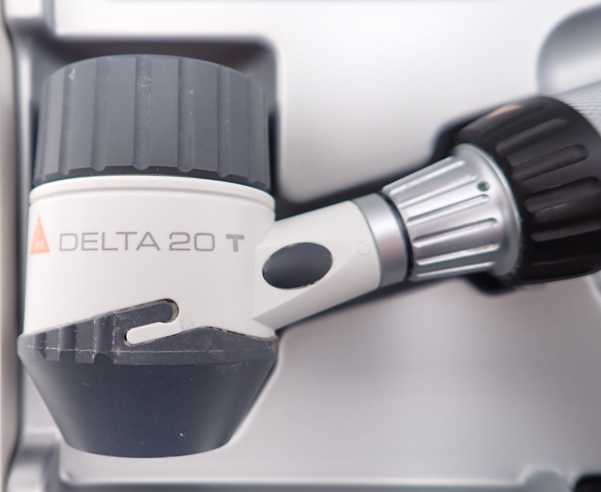 Heine Delta 20 T Dermatoscope Skin Examination Instrument NT 300 Tabletop Charge12