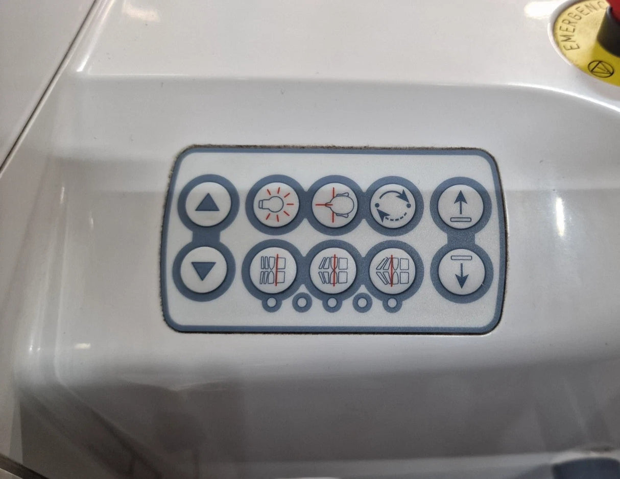 7944033