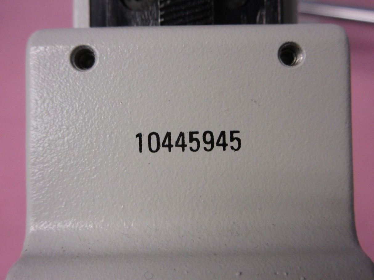 6431596