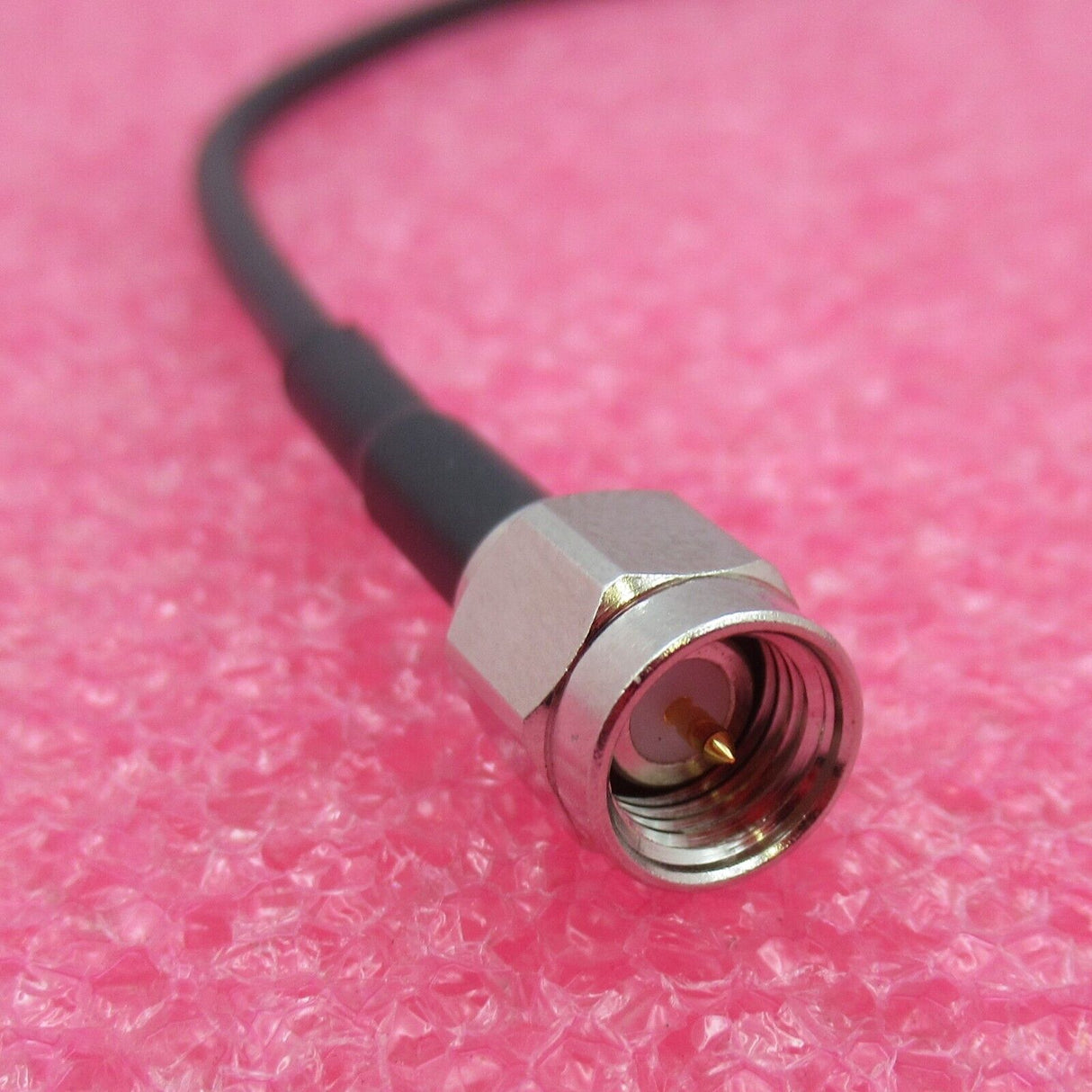 Câble coaxial RF noir 330 mm avec fiche SMA mâle droite vers fiche SMA mâle droite
