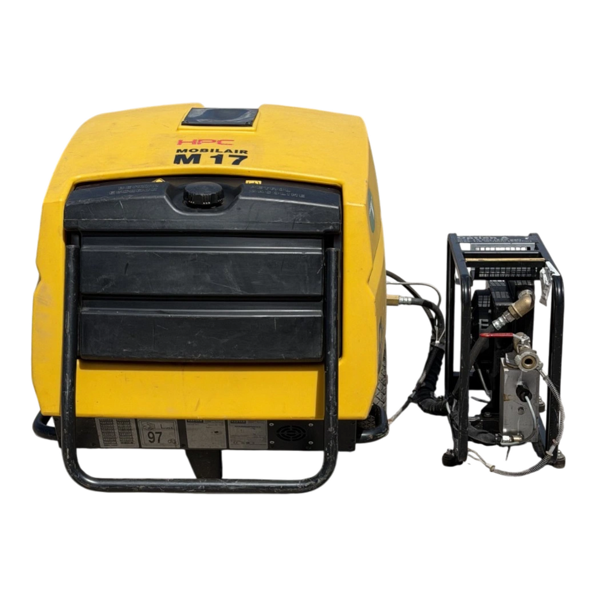 Kaeser Mobilair M17 Portable Petrol Rotary Screw Compressor+ HS40143 Aftercooler1