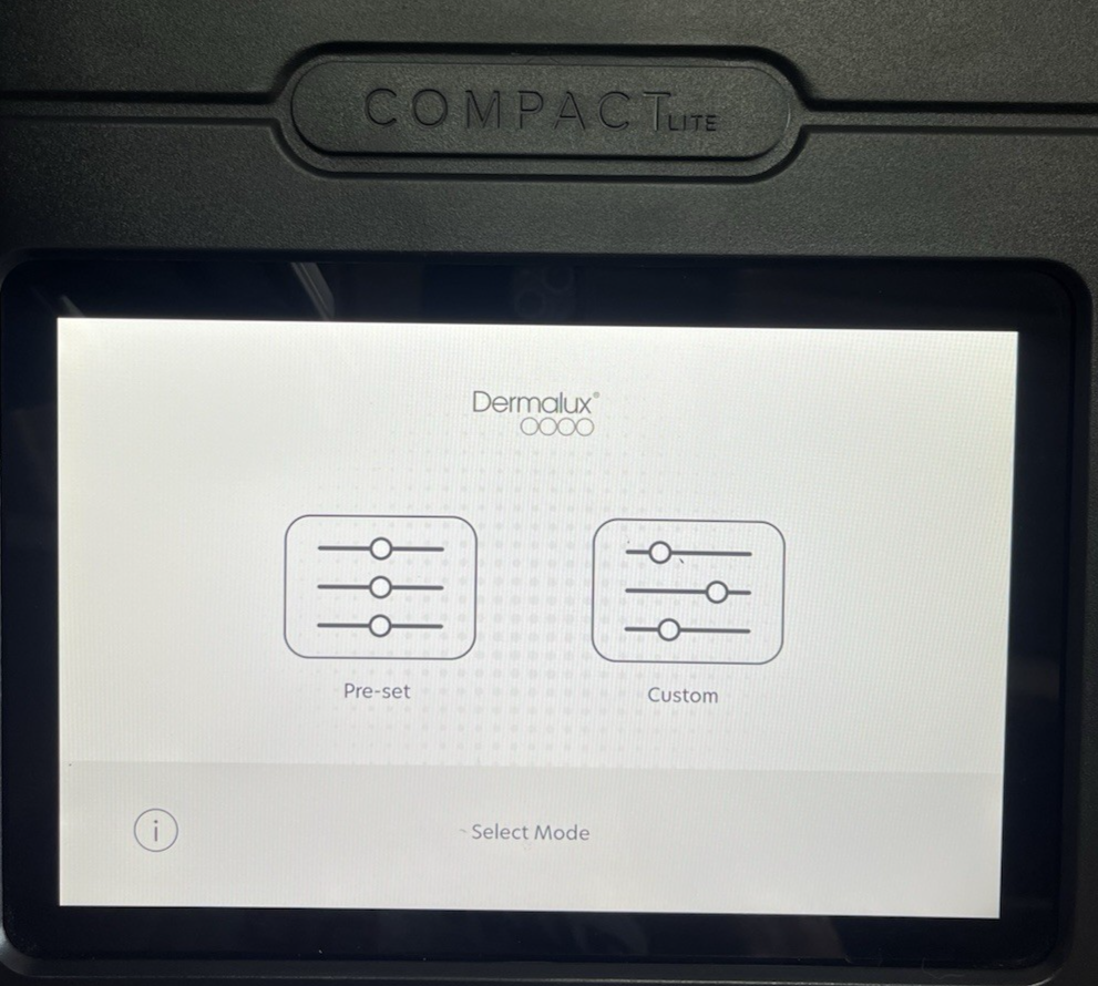 2024 Dermalux Compact Lite TriWave MD 415nm 633nm 830nm Phototherapy Unit LED21