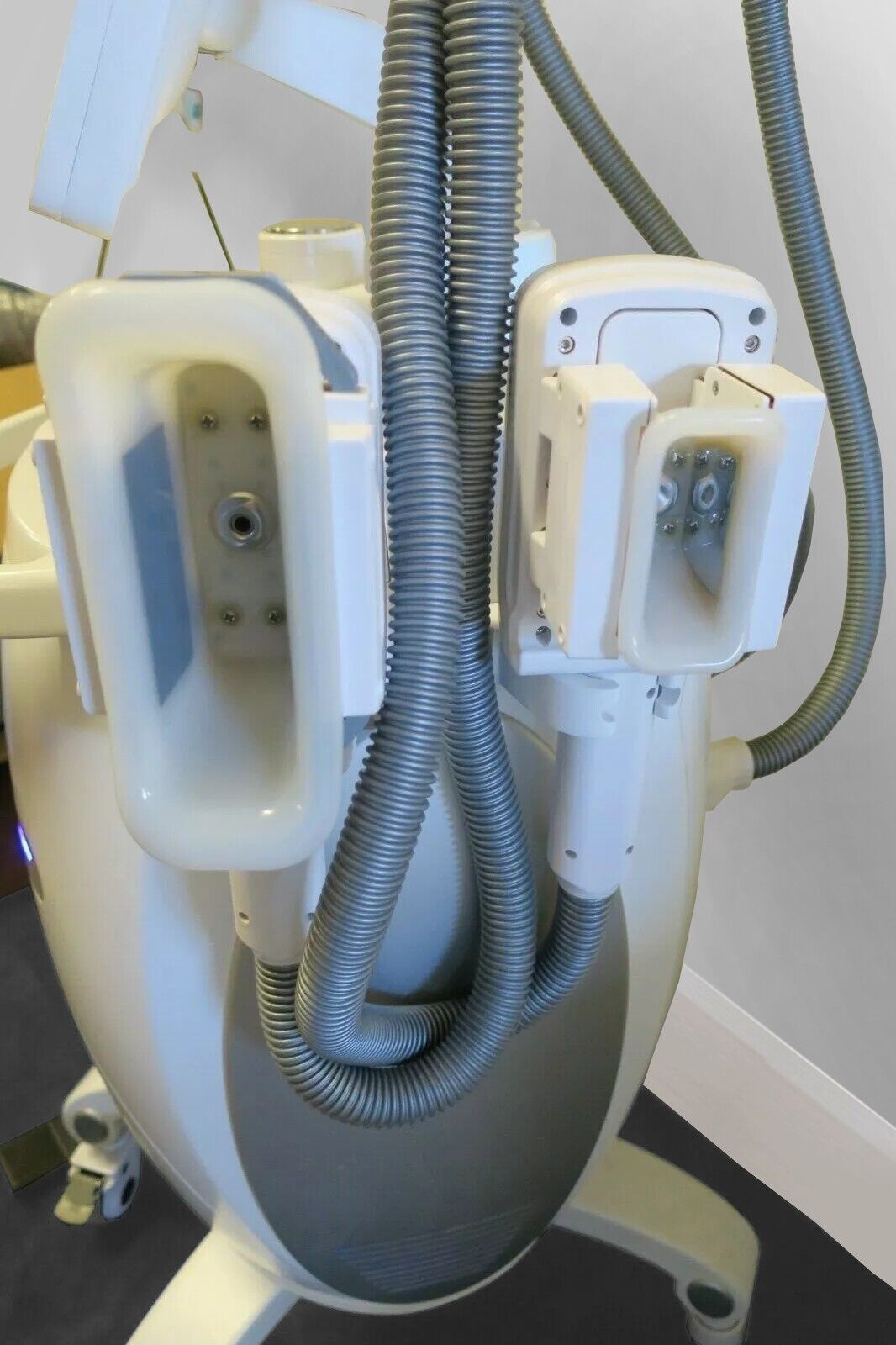 High Profile Technologies IsoLipo + Kavitation Cryo Lipo Fettgefriermaschine