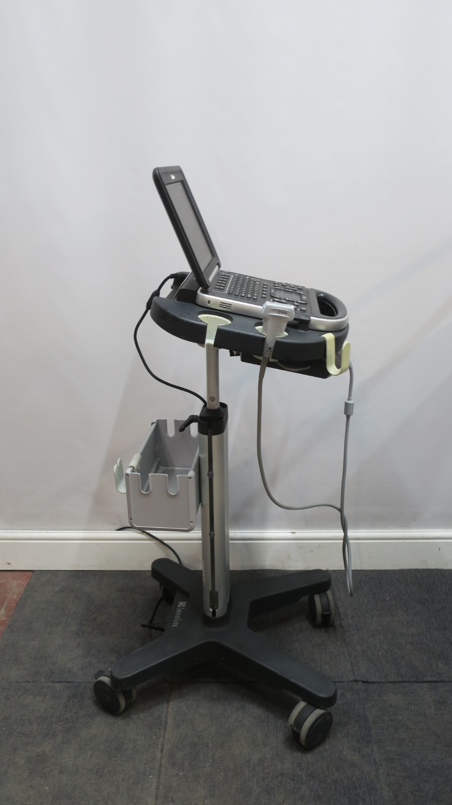 SonoSite Edge Portable Ultrasound 2D MMode Doppler P1500063 + HLF38x/136Mhz4