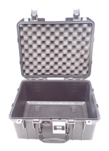 Peli Air 1507 Black Lightweight Watertight & Dustproof 24L Protective Case1