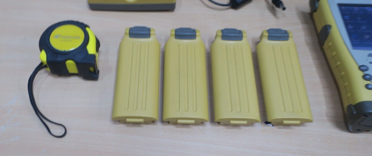 Récepteur GPS UHF GNSS numérique Topcon GR-3 Contrôleur de terrain FC-200 Base et Rover