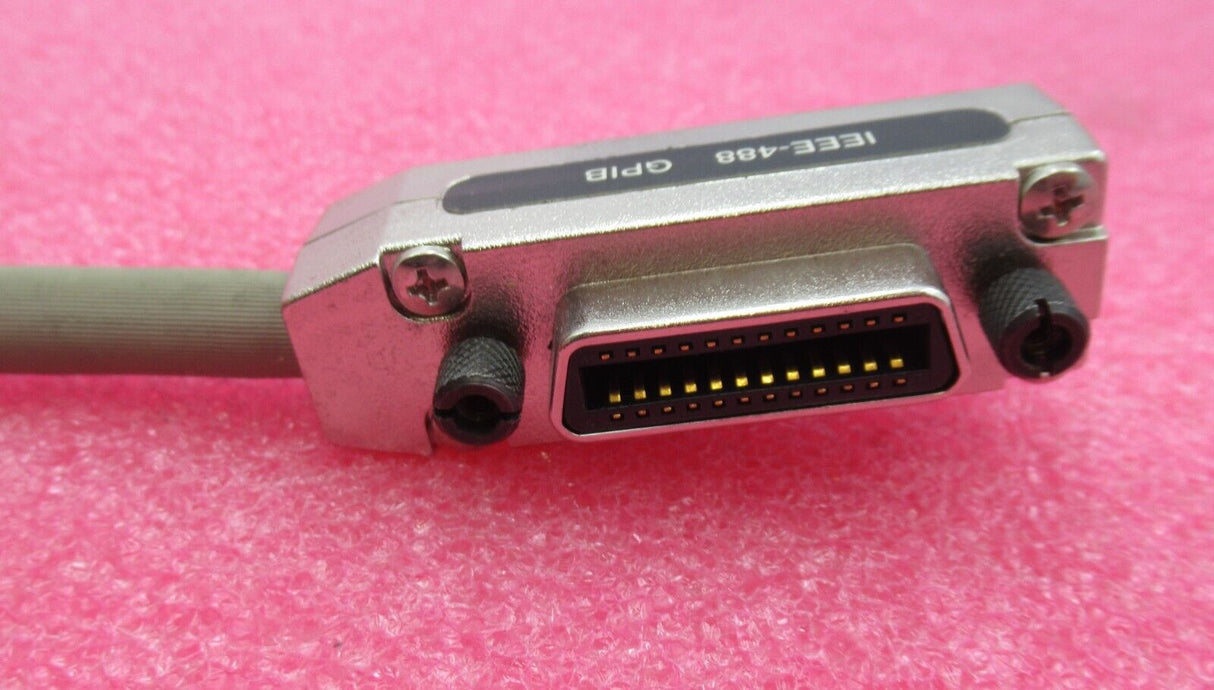 Kabel der CMC-Serie, 1 m, IEEE-488 GPIB normal auf IEEE-488 GPIB Inline-Stecker