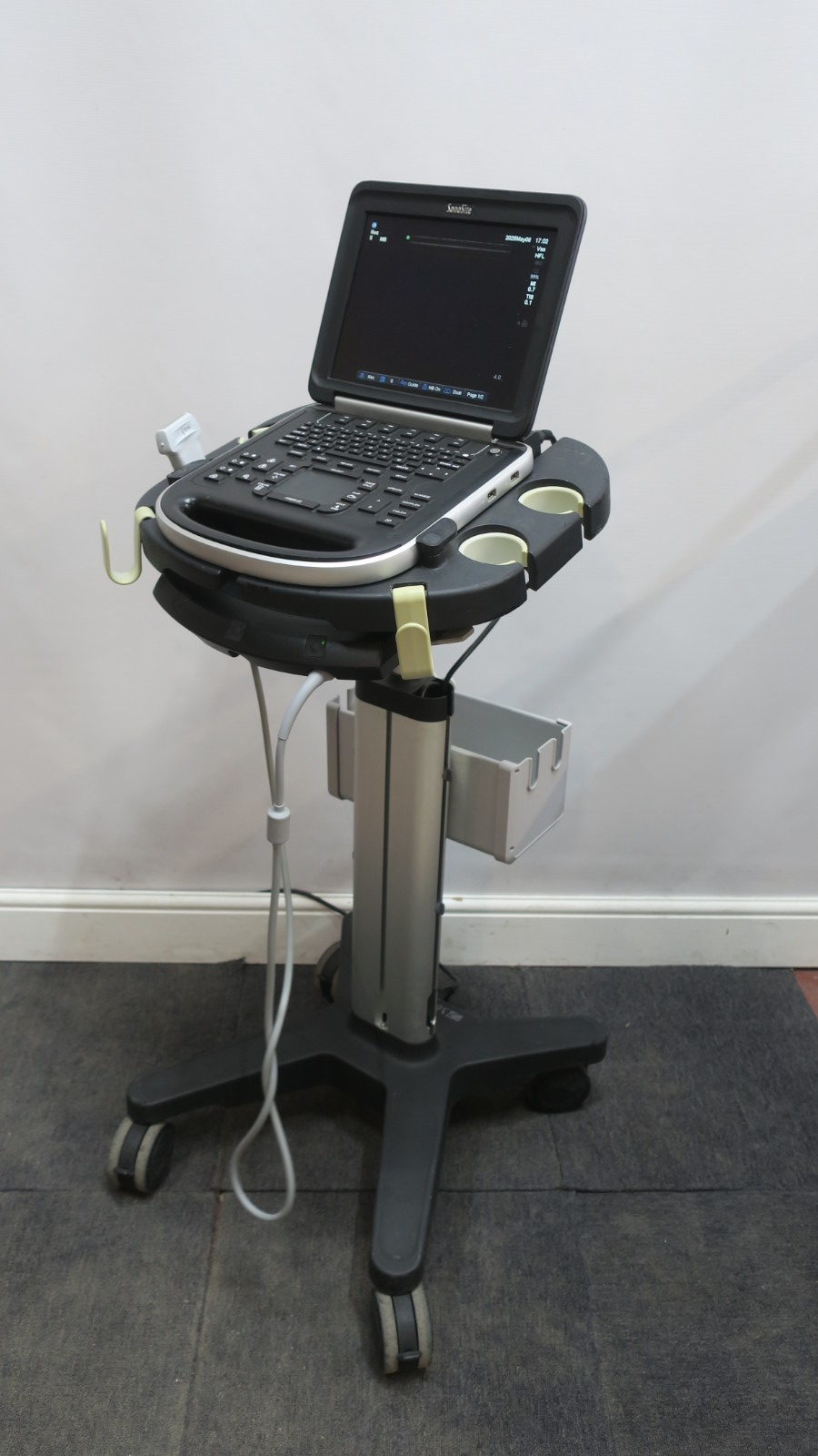 SonoSite Edge Portable Ultrasound 2D MMode Doppler P1500063 + HLF38x/136Mhz0